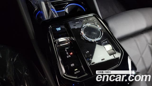 BMW i5 (G60) eDrive 40 M Sport, 2025 9