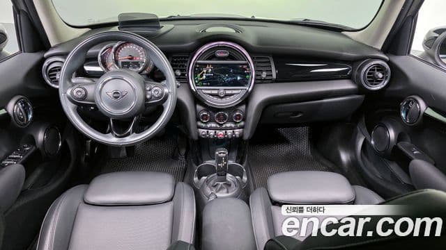 Mini Cooper 3세대, 2020 7