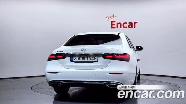 Mercedes-Benz E-класс W213 Exclusive, 2021 4