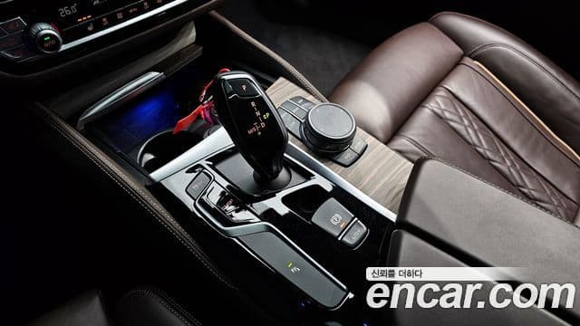 BMW 5시리즈 (G30) 520i M Sport, 2020 9