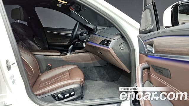 BMW 5시리즈 (G30) 520i M Sport, 2020 10