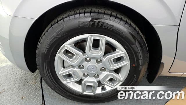 Hyundai Staria Modern, 2024 все фото