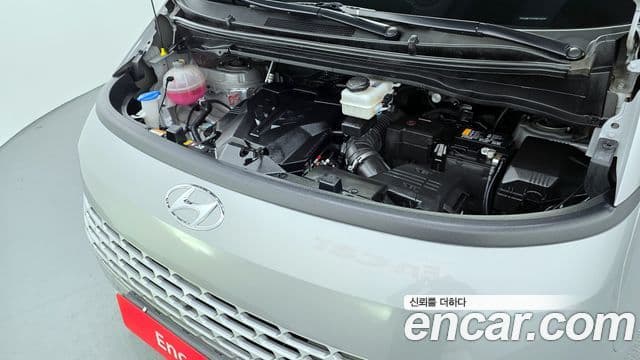 Hyundai Staria Modern, 2024 6