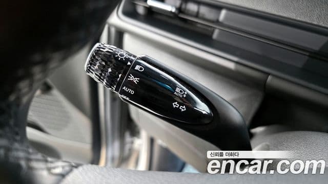 Hyundai Staria Modern, 2024 16