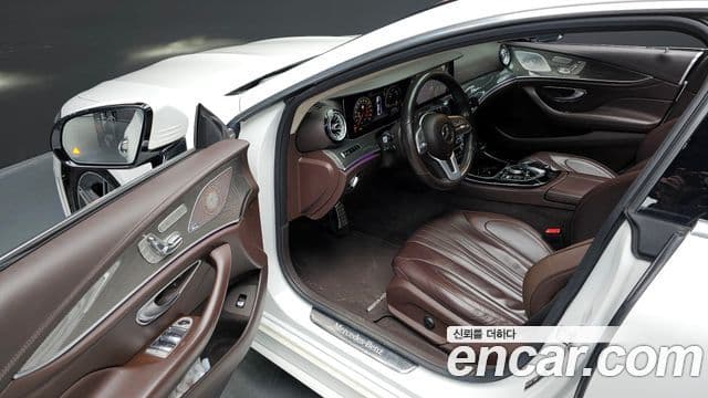 Mercedes-Benz CLS-класс C257 AMG Line, 2020 12