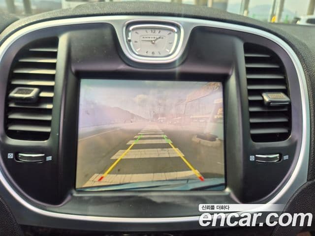 크라이슬러 The / новый New 300C, 2016 11