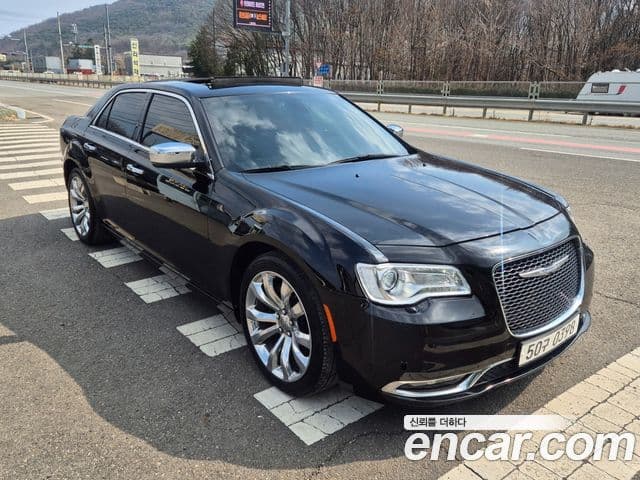 크라이슬러 The / новый New 300C, 2016 20