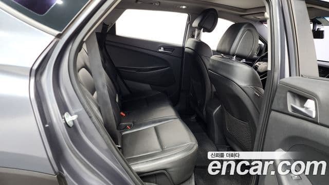 Hyundai All New Tucson Modern, 2016 12