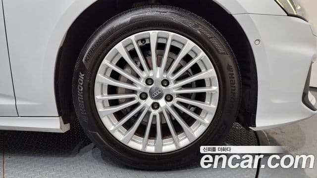 Audi A6 (C8) Premium, 2020 все фото