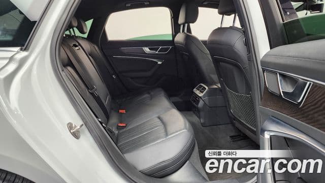 Audi A6 (C8) Premium, 2020 12