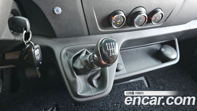 Renault Korea(Samsung) Master 2.3 13인승, 2021 9