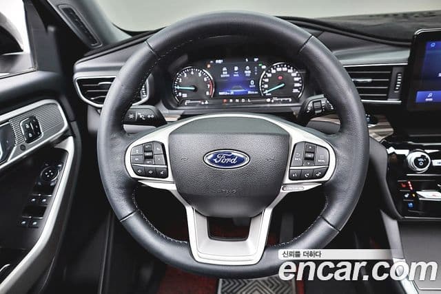 Ford Explorer 6세대 2.3 Limited 4WD, 2022 12