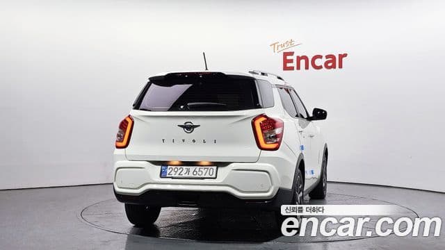 KG모빌리티(SsangYong) Tivoli Air 1.5 A3 2WD, 2021 4