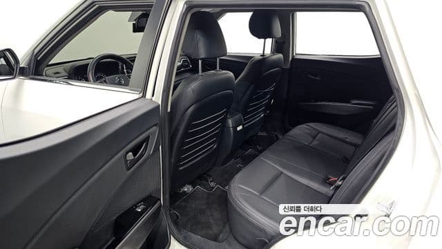 KG모빌리티(SsangYong) Tivoli Air 1.5 A3 2WD, 2021 11