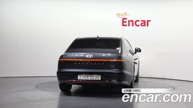 Hyundai Grandeur гибрид (GN7) Calligraphy, 2023 4