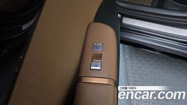 Hyundai Grandeur гибрид (GN7) Calligraphy, 2023 19