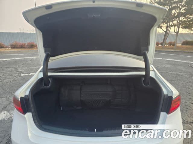 Kia All New K7 3.0 LPI Luxury (арендный автомобиль), 2018 7