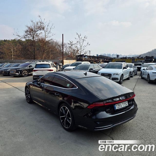 Audi A7 (4K) Premium, 2021 3