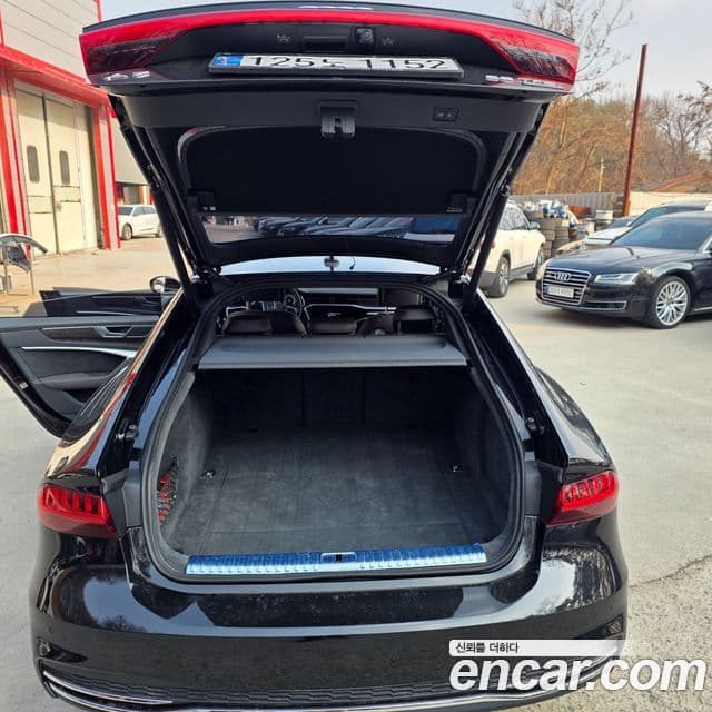 Audi A7 (4K) Premium, 2021 14