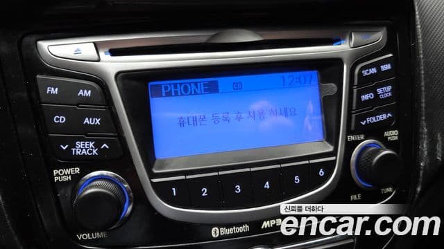 Hyundai Accent(новый кузов / новое поколение) Premier, 2011 17