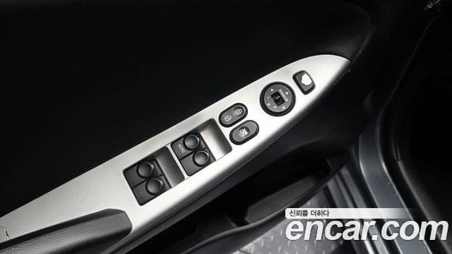 Hyundai Accent(новый кузов / новое поколение) Premier, 2011 18