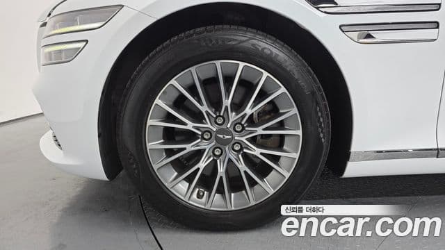 Genesis G80 (RG3) бензин 2.5 турбо AWD, 2022 все фото