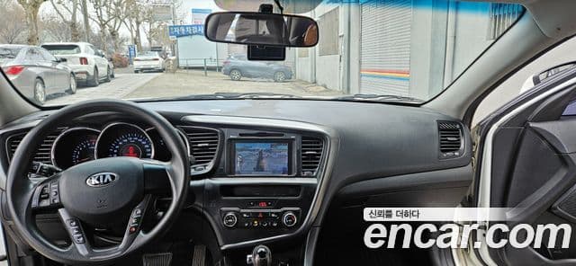 Kia K5 LPI Deluxe, 2013 9