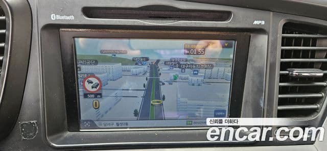 Kia K5 LPI Deluxe, 2013 14