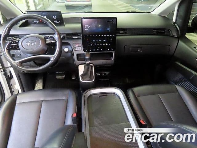 Hyundai Staria Modern, 2022 10