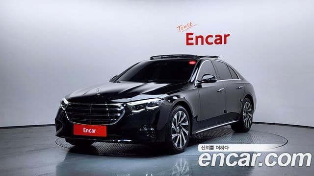 Mercedes-Benz E-класс W214 Exclusive, 2026 1