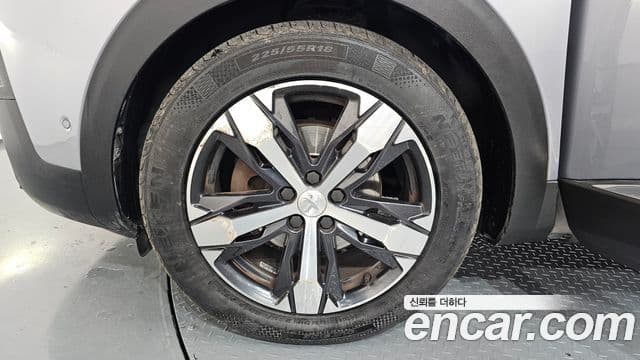 Peugeot 5008 2세대 1.6 BlueHDi GT Line, 2018 все фото