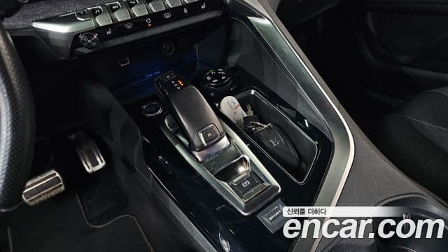 Peugeot 5008 2세대 1.6 BlueHDi GT Line, 2018 9