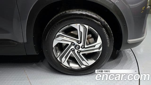 Hyundai The / новый New Santa Fe Prestige, 2021 все фото