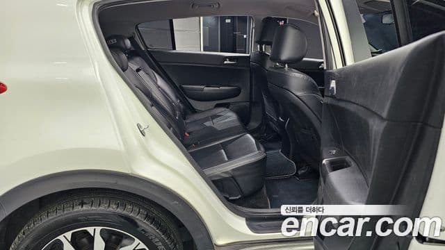 Kia Sportage 4세대 дизель 1.7 2WD Trendy, 2016 12