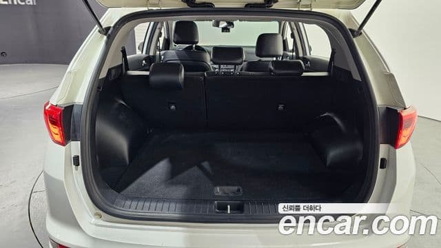 Kia Sportage 4세대 дизель 1.7 2WD Trendy, 2016 20