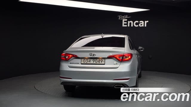 Hyundai LF Sonata Premium, 2015 4