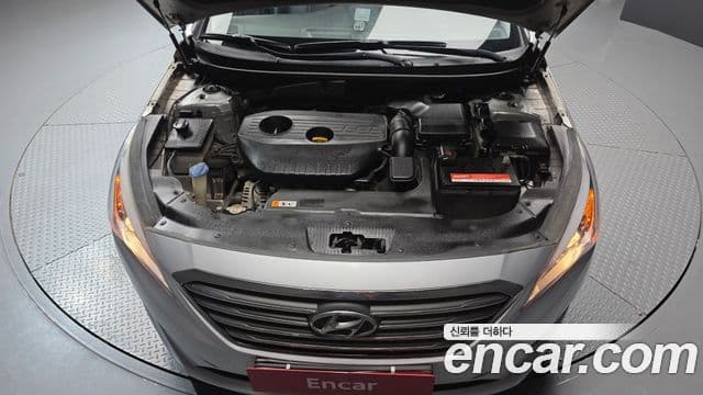 Hyundai LF Sonata Premium, 2015 6