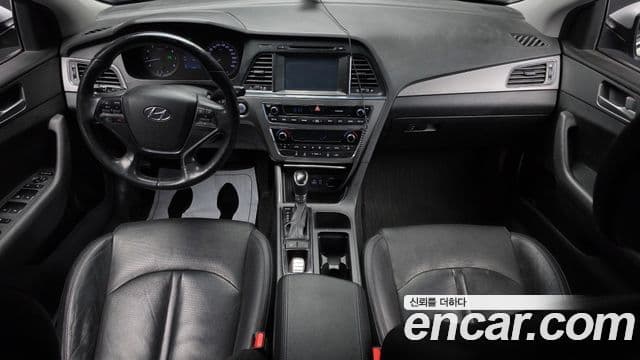 Hyundai LF Sonata Premium, 2015 7