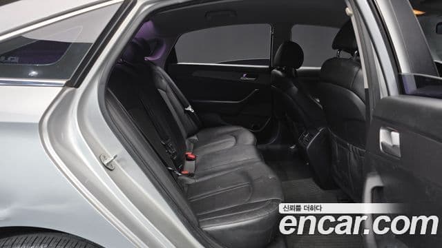 Hyundai LF Sonata Premium, 2015 12