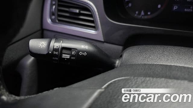 Hyundai LF Sonata Premium, 2015 16