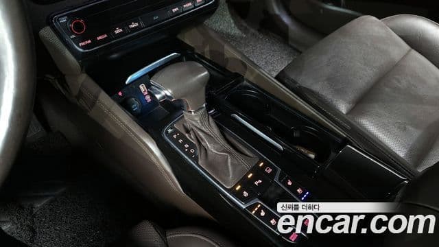 Kia All New K7 Noblesse, 2016 9