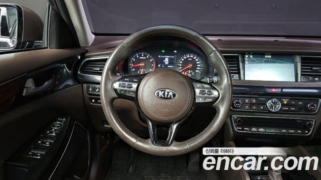 Kia All New K7 Noblesse, 2016 13