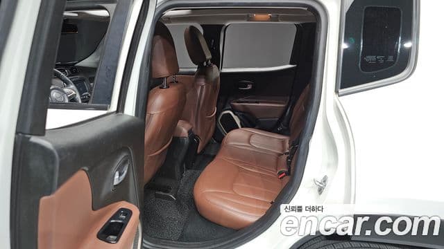 Jeep Renegade 2.4 Longitude, 2017 11