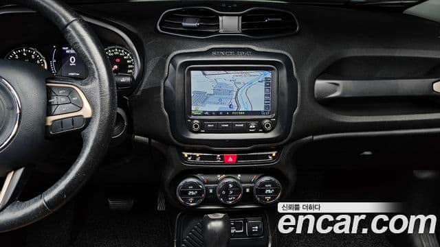 Jeep Renegade 2.4 Longitude, 2017 16