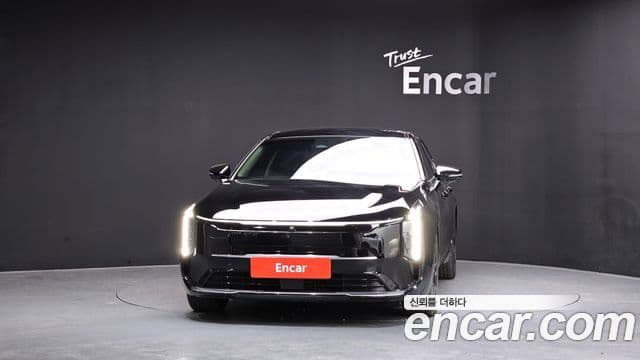 Kia The / новый New K8 гибрид Noblesse, 2025 3