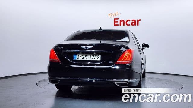 Genesis EQ900 Prestige, 2016 4