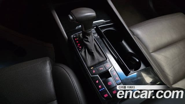 Kia All New K7 Prestige, 2016 9