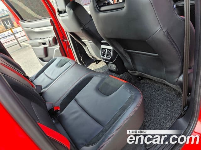 Ford 레인저 4세대 Raptor, 2025 13