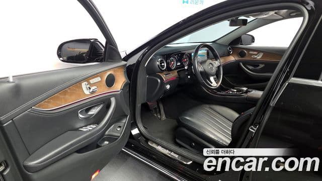 Mercedes-Benz E-класс W213 Exclusive, 2018 10