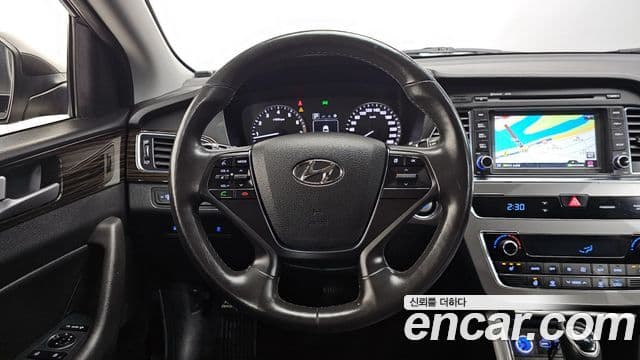 Hyundai LF Sonata 2.0 Smart, 2017 13
